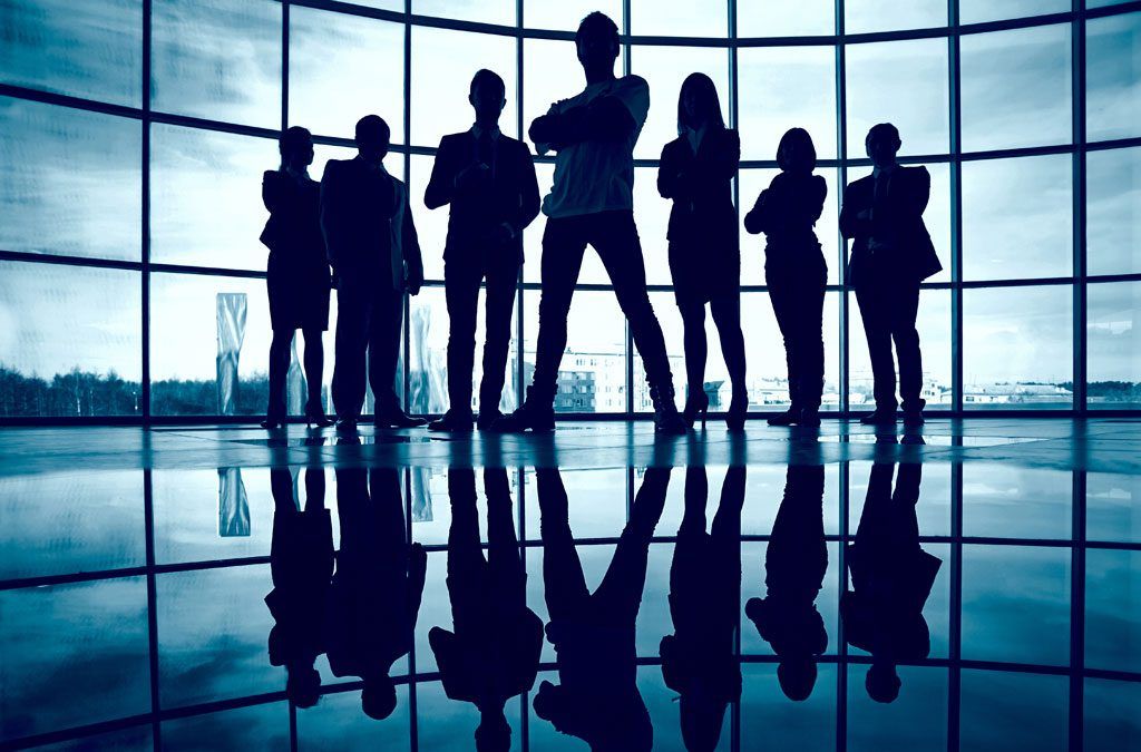 Equipo de expertos en outsourcing contable listos para gestionar las finanzas de tu empresa.